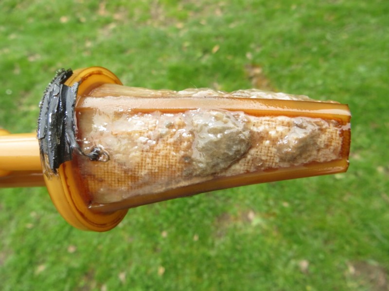 205 tamis réservoir 1RED.JPG