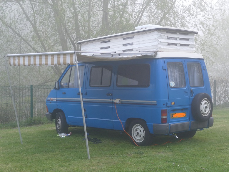 P1160784 traffic&.jpg