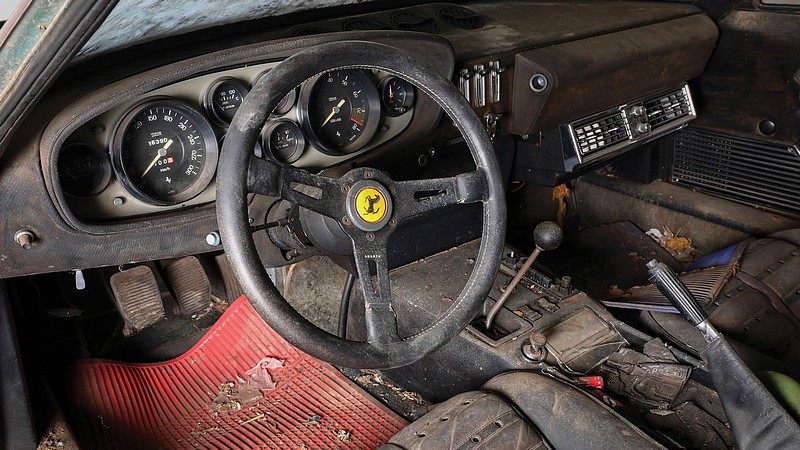 1290 Ferrari 365 GTB4 Daytona .jpg