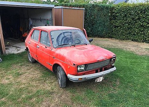 1292 Fiat 127 .jpg