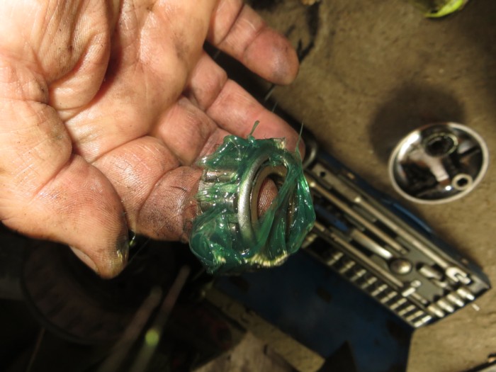 Frein graisse roulements roues16.JPG