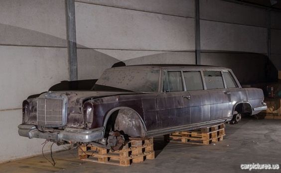 1437 Mercedes-Benz 600 Pullman Limousine 1969 .jpg