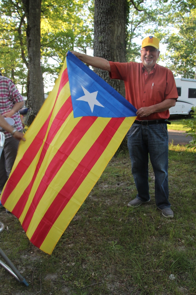 LE Catalan : Jordi.
