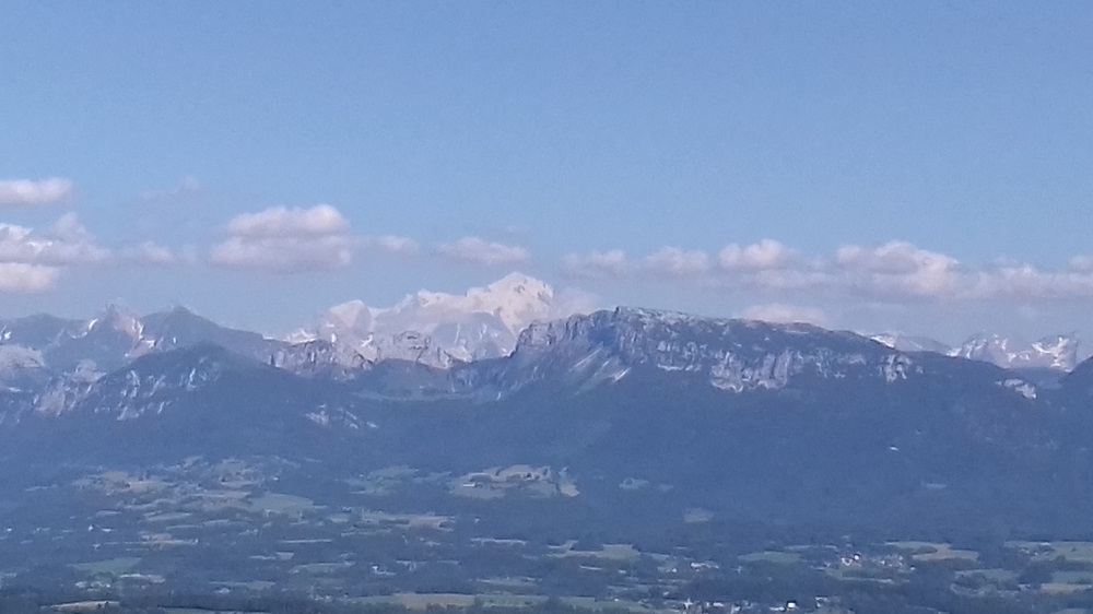 20190705_173249 Mont Blanc depuis la route du Salève.jpg