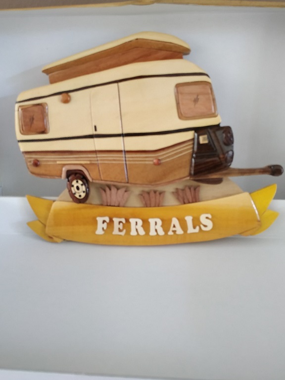 c’est fait la tienne est presque comme la mienne.<br />jecompte plus les heures passées