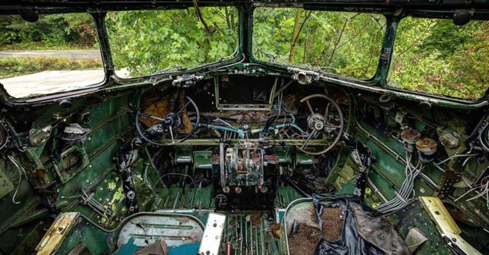 Douglas DC-3 Bosnie.jpg