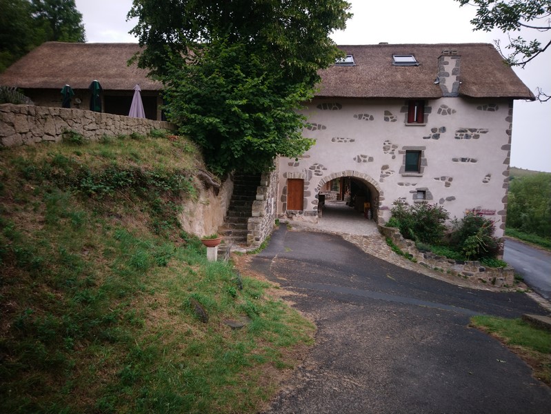Juste à coté de St Nectaire. La maison du fromage.