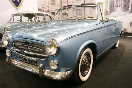 cabriolet-grand-luxe-403-379328.jpg