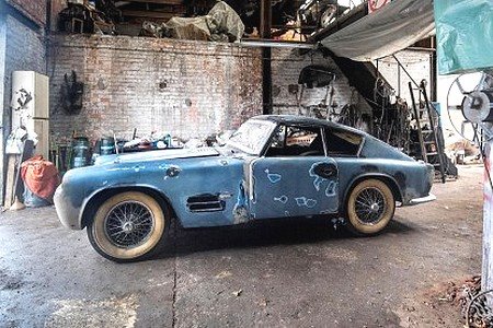 1851 jaguar-xk140-michelotti .jpg