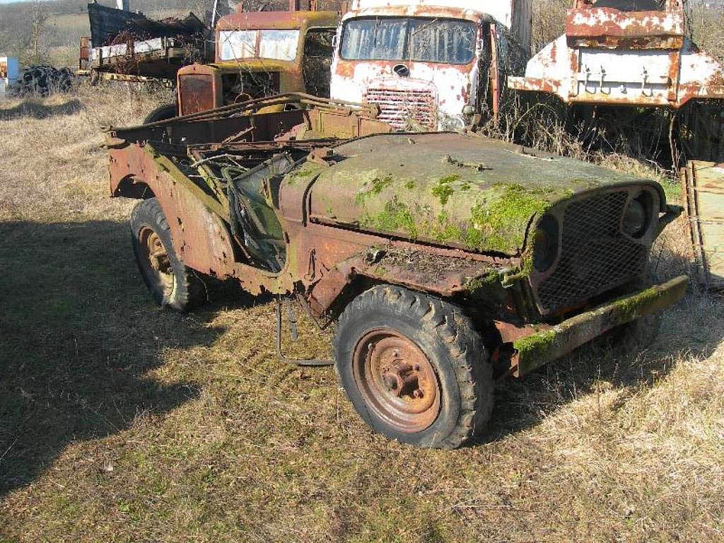 1874 jeep Delahaye .jpg