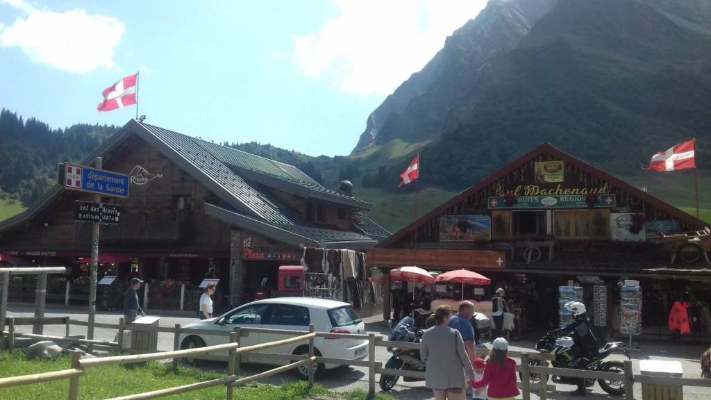 20 Col des Aravis.jpg (166.02 Kio) Vu 21879 fois Col des Aravis entre la Clusaz et Fumet.