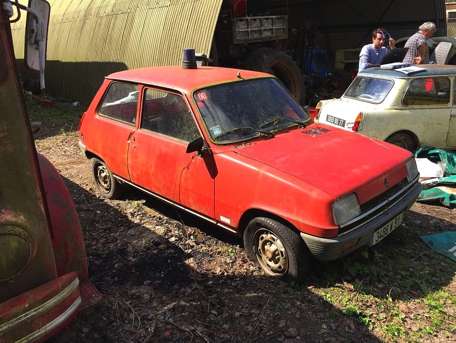 1949 Renault 5 VU (1984) .jpg