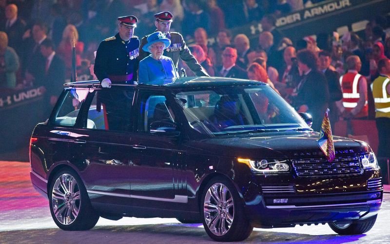 Range-Rover-cabriolet-au-royaume-uni-pour-la-Reine-dAngleterre2.jpg