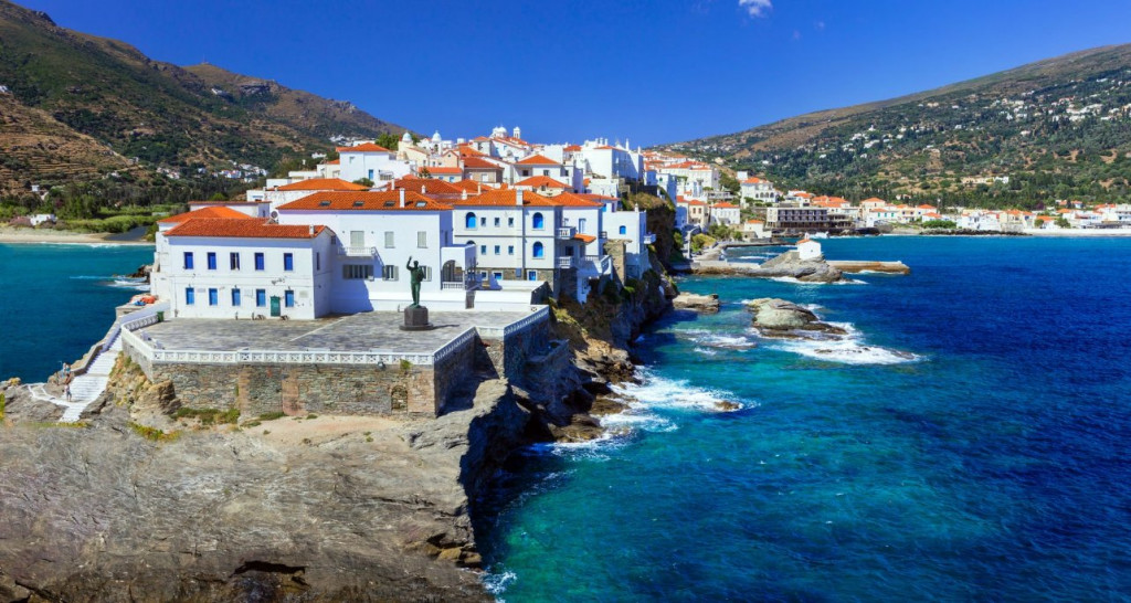 Andros-Cyclades-Chora.jpg
