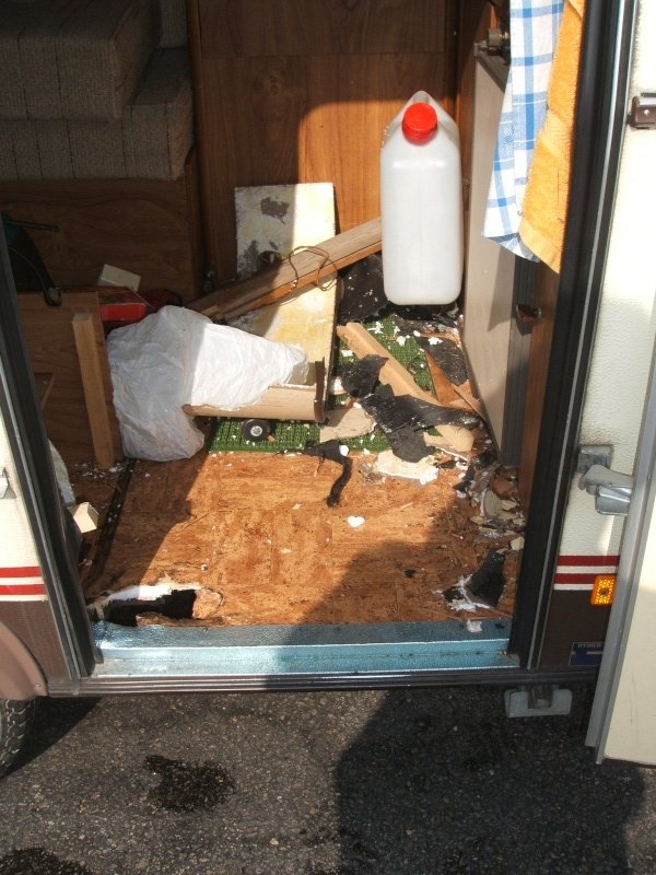 Pneu éclaté Puck.jpg