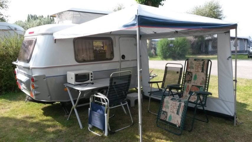 eriba-puck-120gt-de-2006-de-139-qw-854x480.jpg