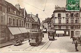 BOURGES_-_La_Place_Cujas.JPG
