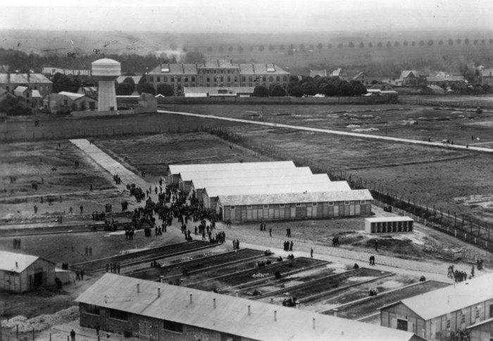 Camp Pithiviers.jpg