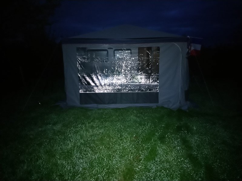 Le matin, le bonheur ! ! Hein Jean Pierre ! !