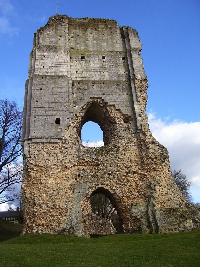 Brionne donjon.jpg