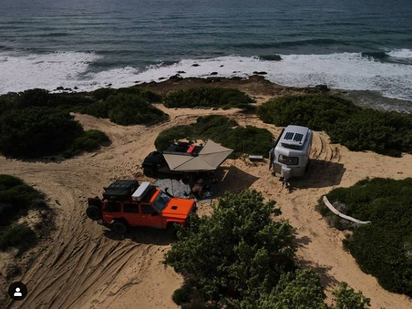 Screenshot_2020-12-08  couple_of_roads • Photos et vidéos Instagram(1).png