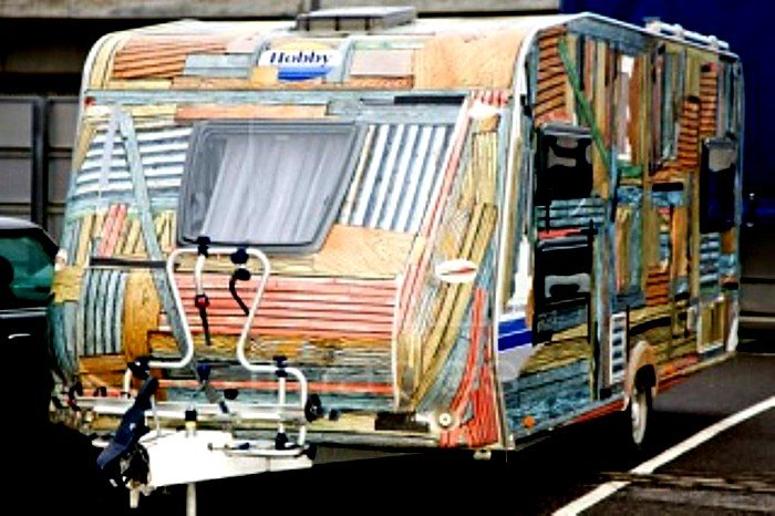 Caravane papier peint.jpg