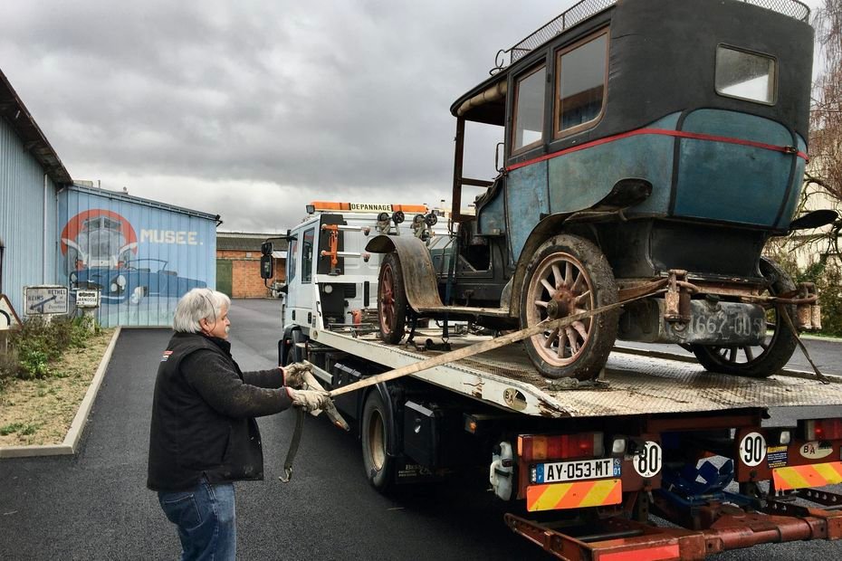 Rochet Schneider.jpg