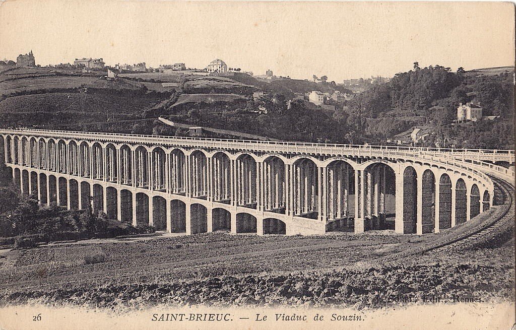 St Brieuc viaduc Souzin.jpg
