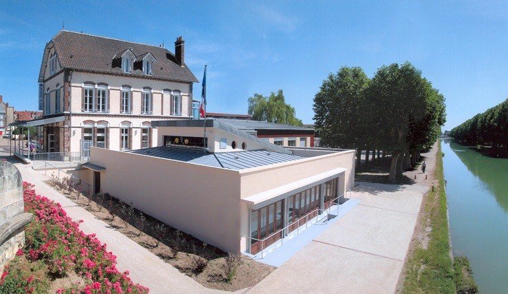 Migennes cabaret.jpg