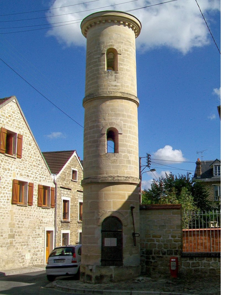 Pontoise fontaine.jpg