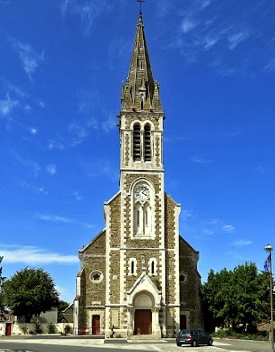 L'Herbergement église.jpg
