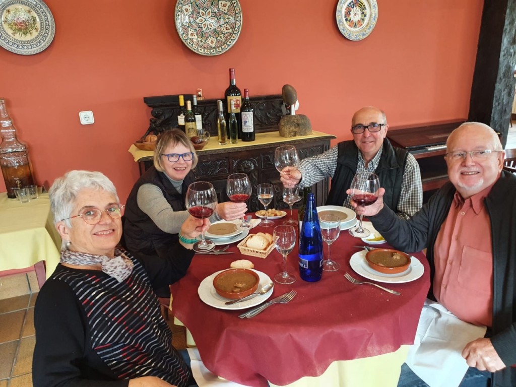 Àpat au camping Entrerrobles
