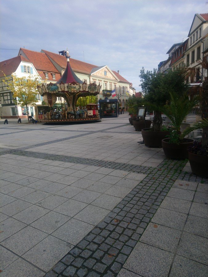La place du village de Molsheim.
