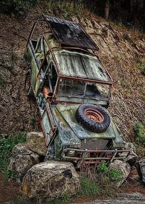 Land SII A épave.jpg